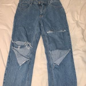 Ripped style jeans